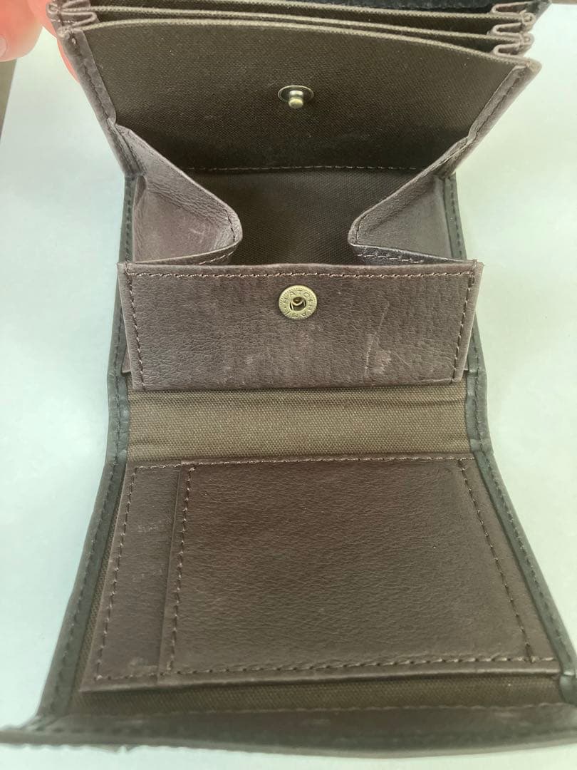 エムピウ　ミッレフォッリエⅡ P25 ブラック