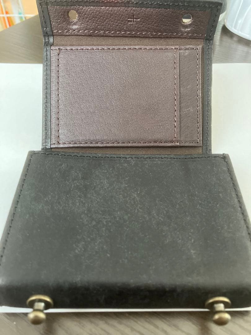 エムピウ　ミッレフォッリエⅡ P25 ブラック