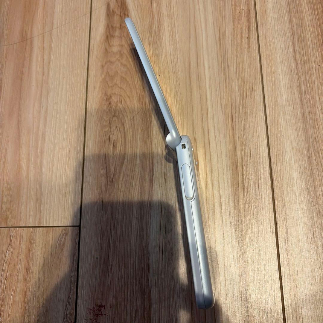 docomo f-01M らくらくフォン