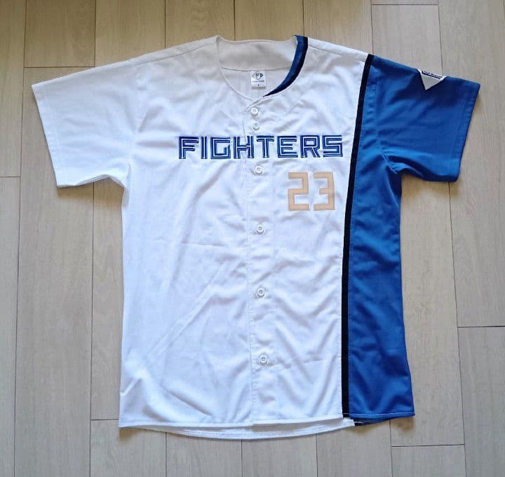 【レア】日本ハム　ファイターズ　渡邉　ホーム　ユニフォーム　ファナティクス　L