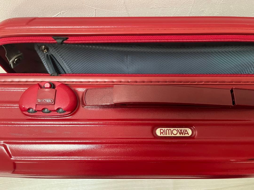 【ジャンク・破損あり】RIMOWAリモワ サルサ 35L機内持込み2輪廃盤品 赤
