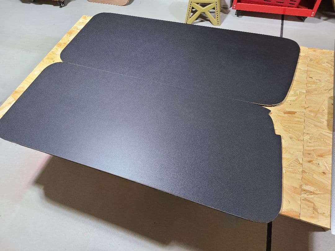 200系ハイエース窓埋めパネル防音断熱仕様ナローワイド共通左右１セット