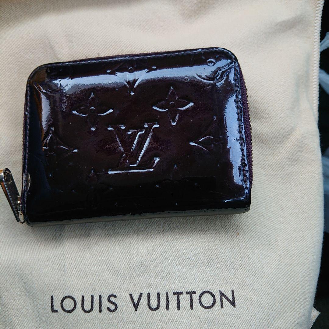 ルイヴィトン　モノグラム　ヴェルニ　ジッピーパース