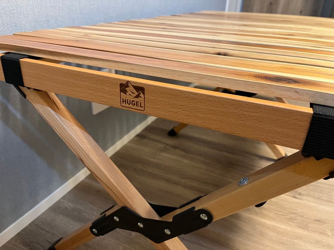 HUGEL アイリスオーヤマ　ウッドロールテーブル