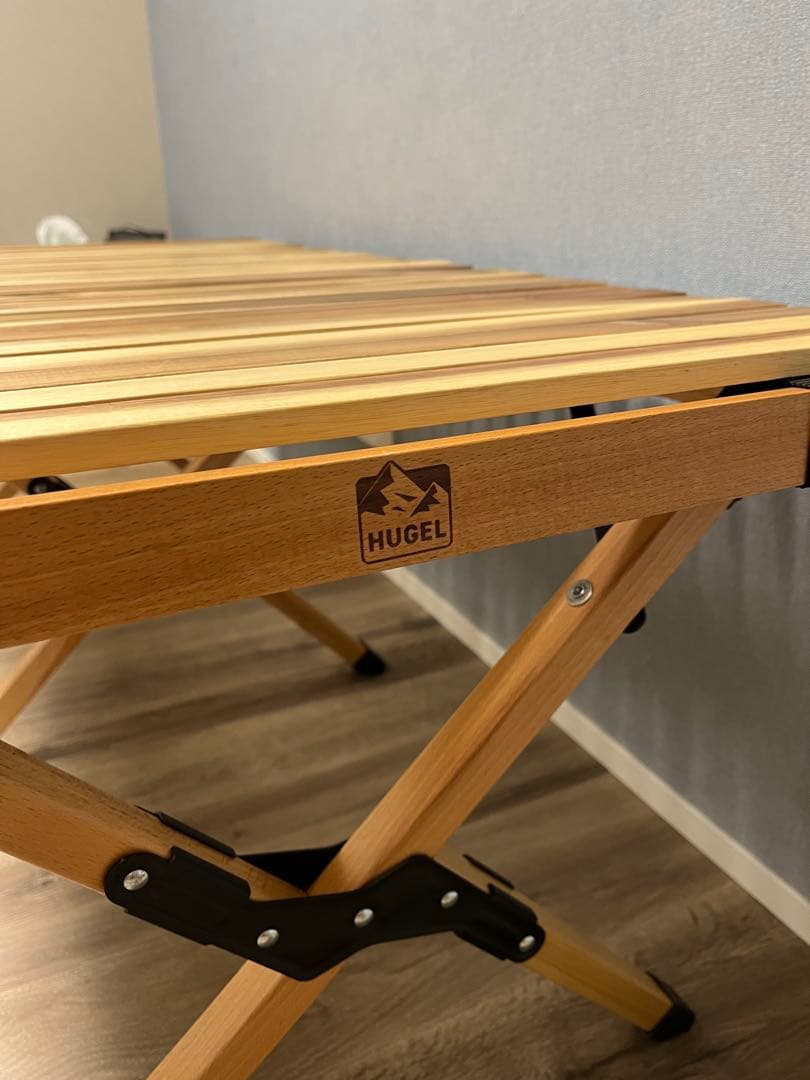 HUGEL アイリスオーヤマ　ウッドロールテーブル