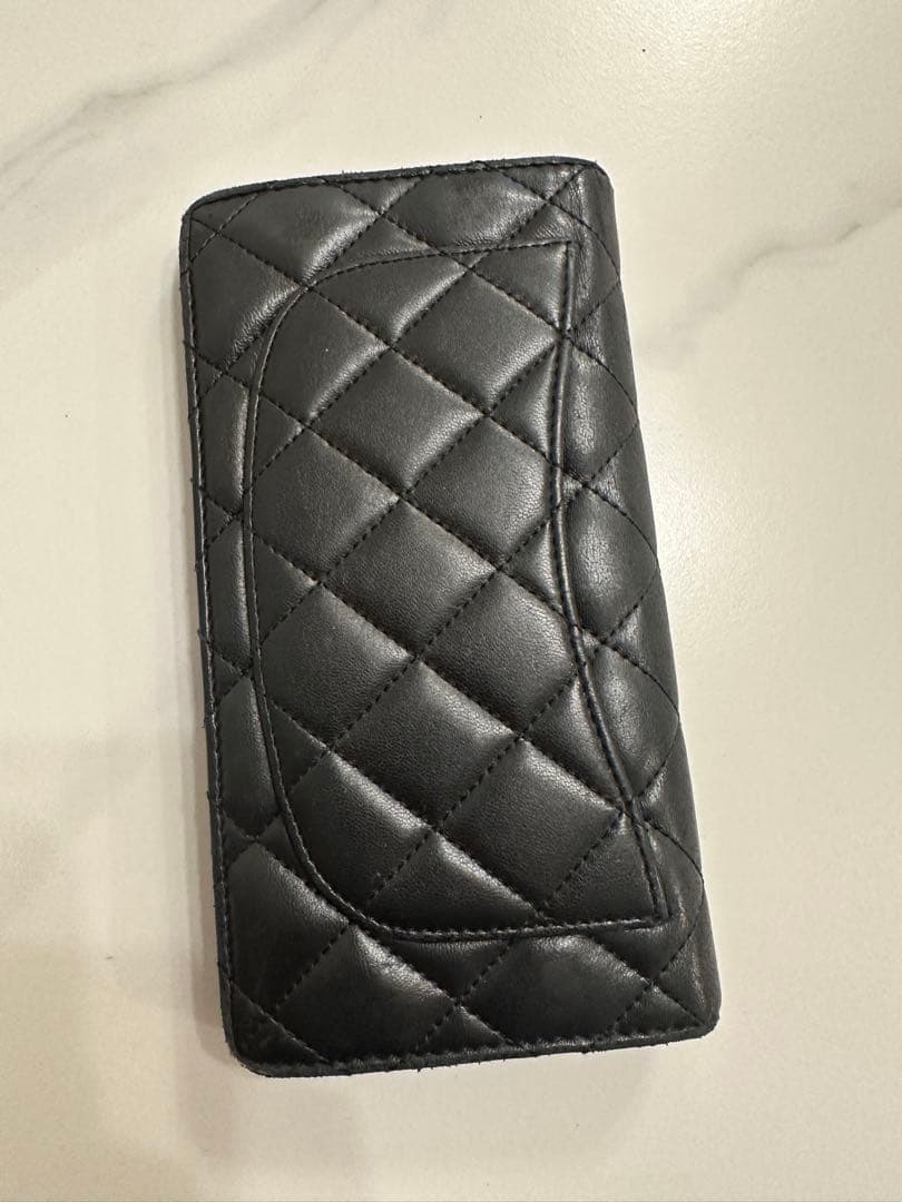 CHANEL 黒 レザー 長財布 マトラッセ