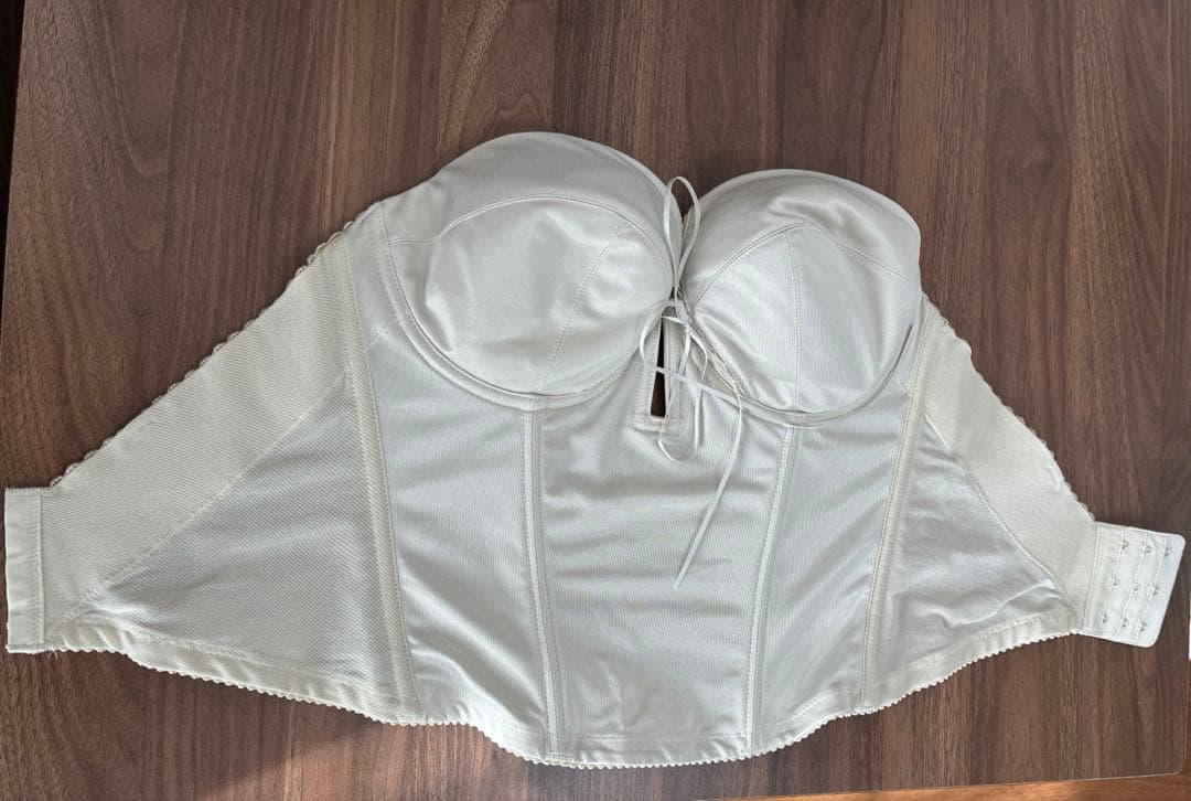 【ここ】BRIDAL BEAUTE ホワイトブライダルインナーF80