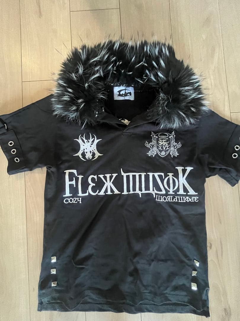 Cozy worldwide ファーポロシャツ