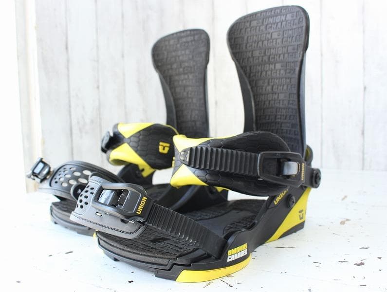 14-15 ユニオン CHARGER バインディング M/Lサイズ