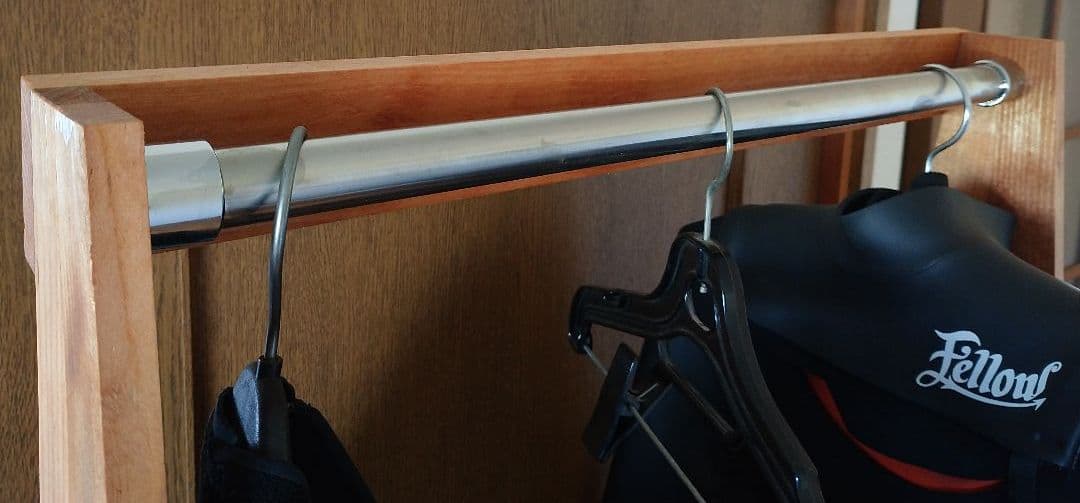 ワンオフ ハンガーラック①