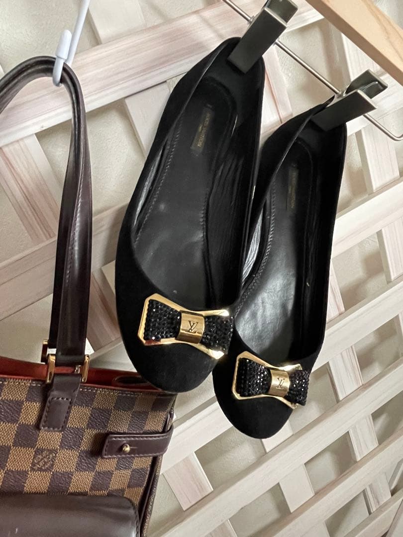 ⭐︎25㎝くらい⭐︎39サイズ　⭐︎ ルイビィトン　⭐︎キラッキラリボンフラットシューズ