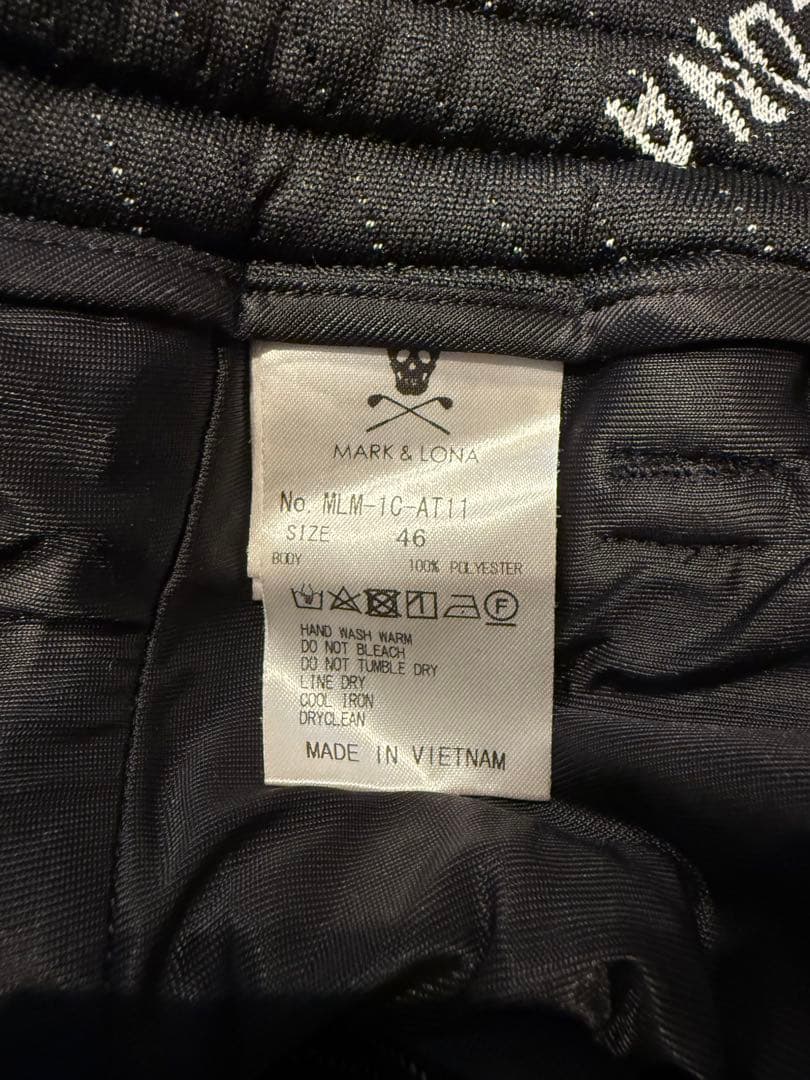 マークアンドロナ　セットアップ　ブラック