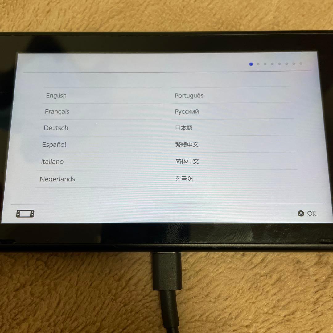 Nintendo Switch ニンテンドースイッチ本体、ジョイコン