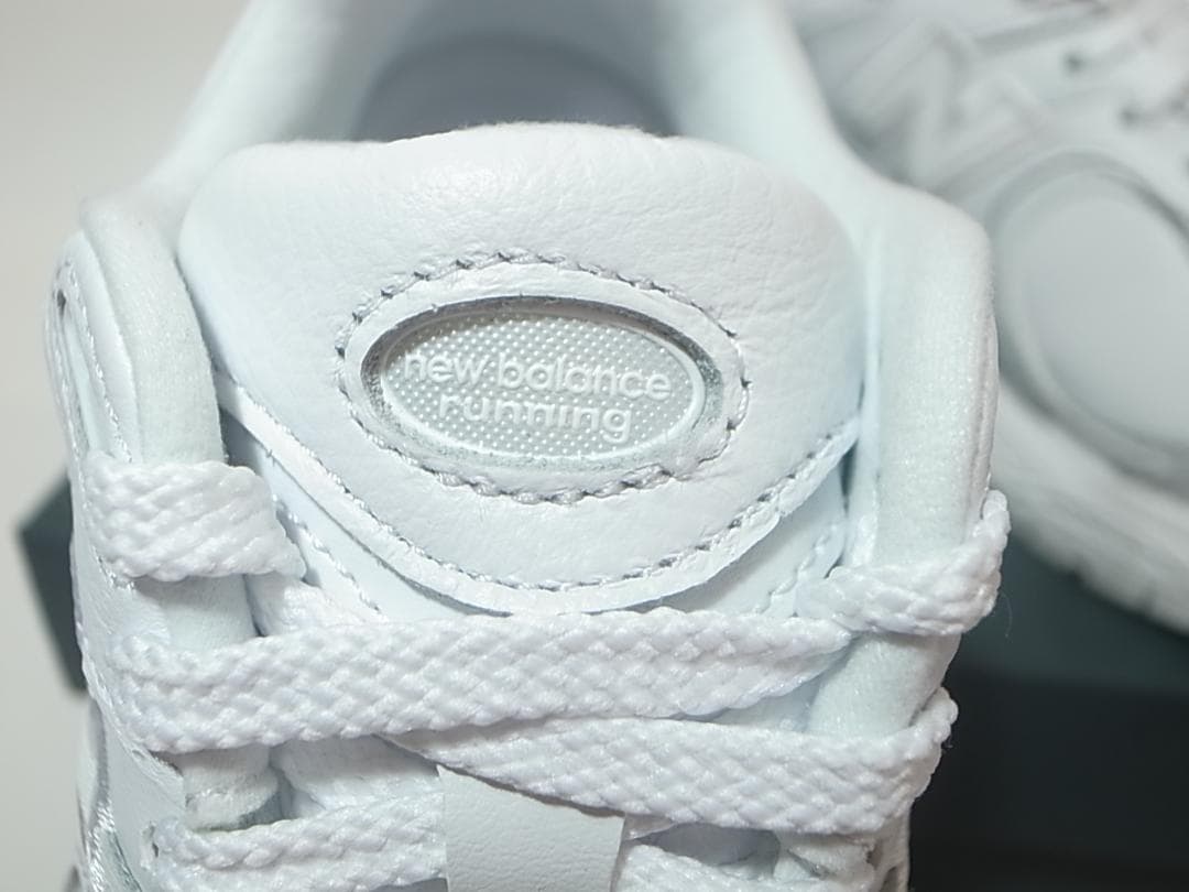 オールレザーML2002RI新品22.5cmトリプルWHITE白 オールホワイト