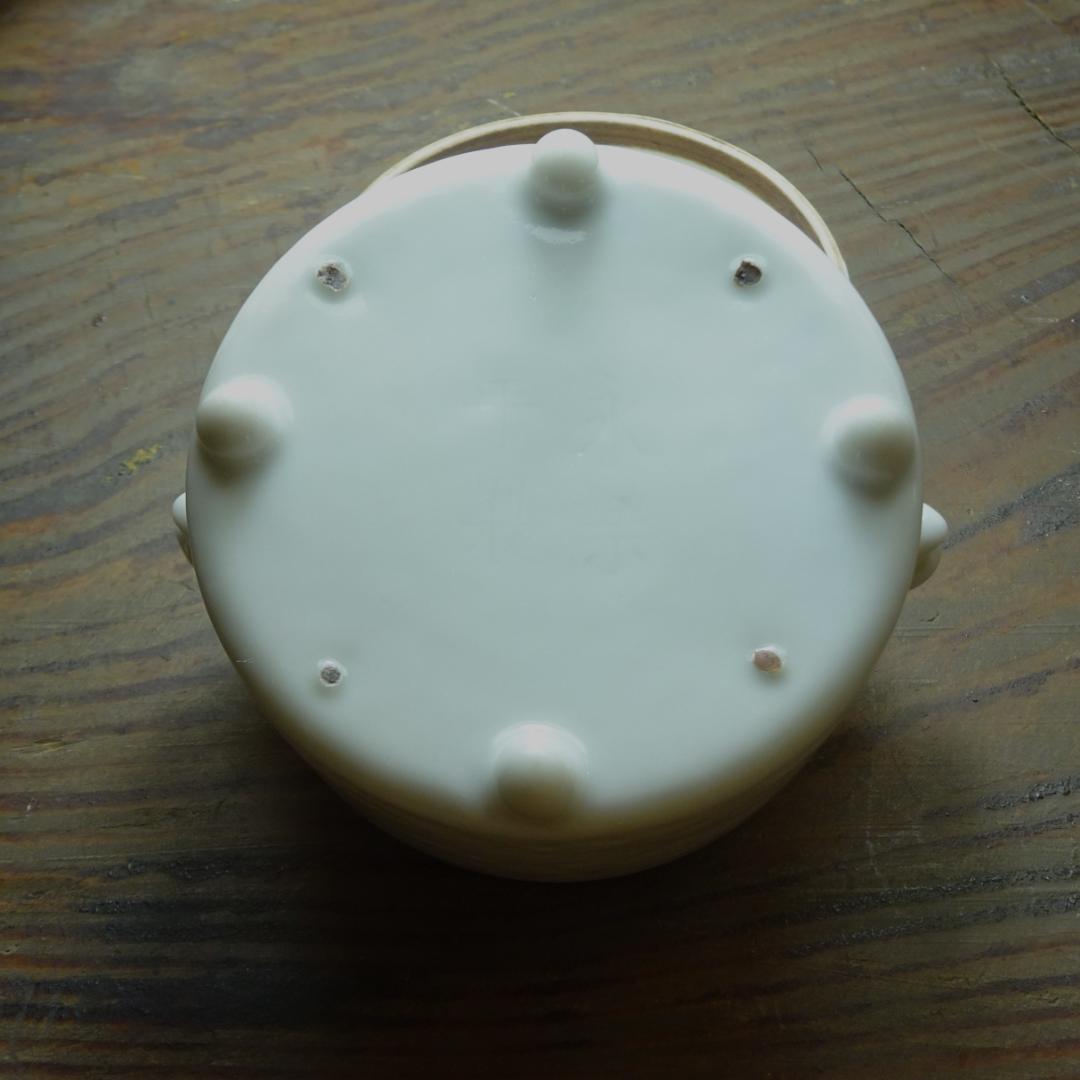 シ*マ様 香合　蓋に欠け有ります　永楽年製　龍模様　香炉　壺　オブジェ　唐物