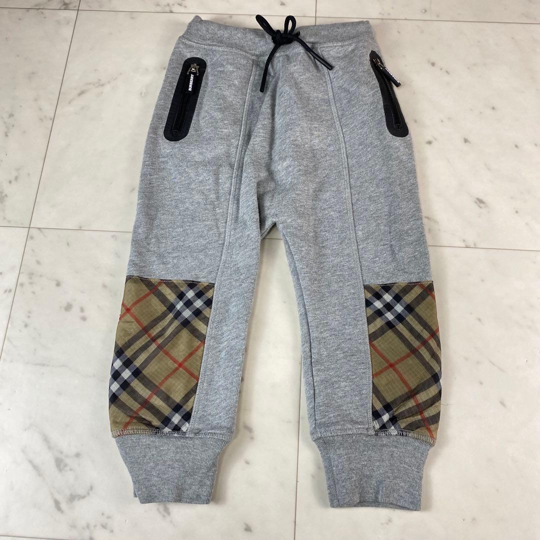 m*4様 現行タグ 4Y◎バーバリー　ニットカーディガン　スウェットパンツ　セッ