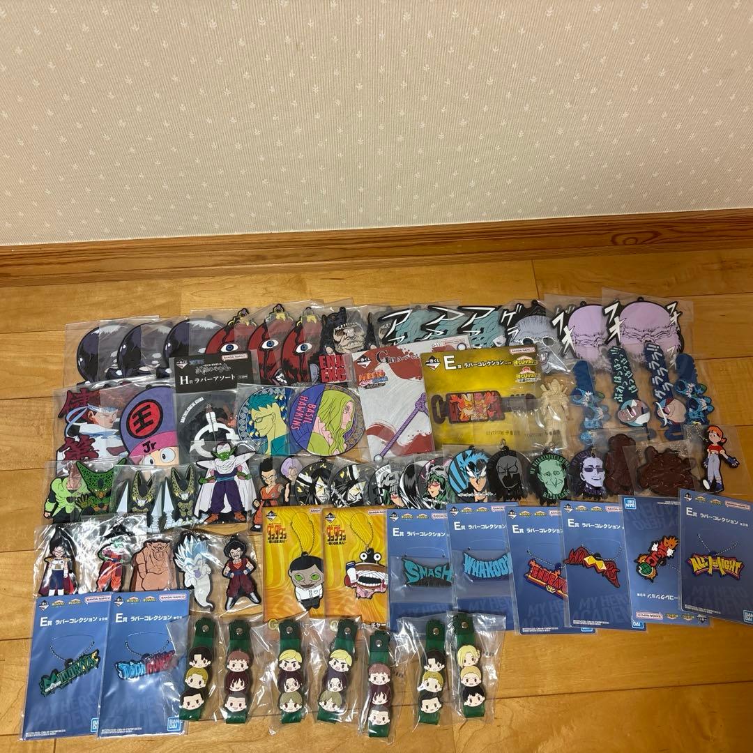 一番くじ下位賞等アニメグッズ約280点まとめ売り