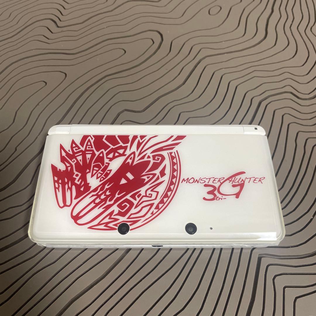 美品　ニンテンドー3DS モンスターハンター 3(トライ) G スペシャルパック