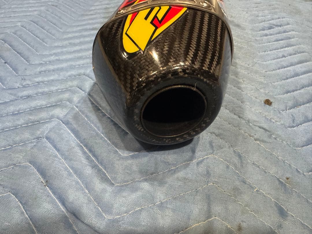 2023年式についていた　yz450f FMF マフラー