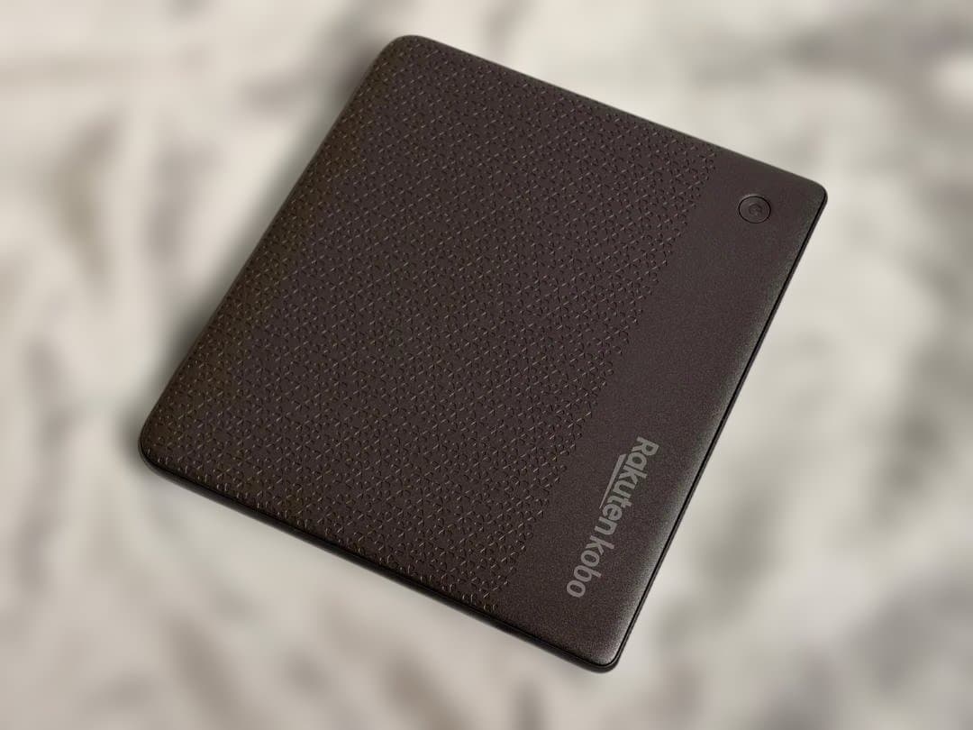 【超美品】Kobo Libra Colour ブラック+カバー　電子書籍リーダー