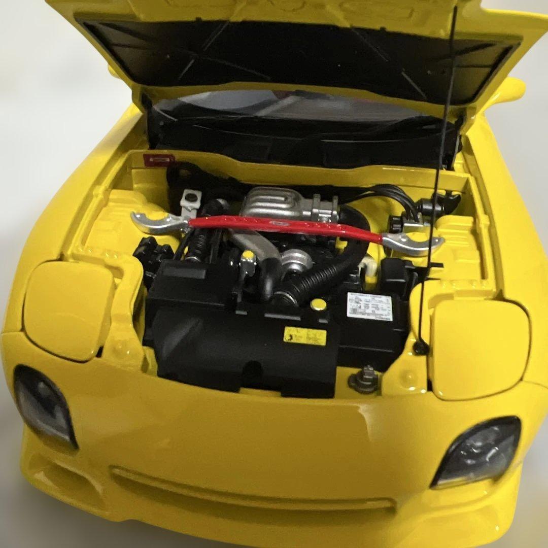 訳あり箱ダメージ　ポーラーマスター1/18マツダRX-7 FD3S 599台限定
