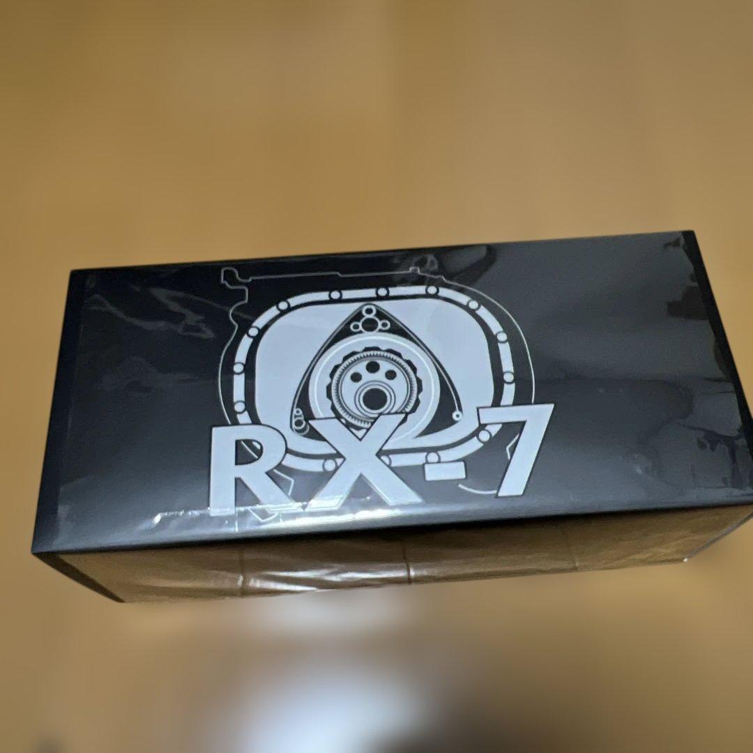 訳あり箱ダメージ　ポーラーマスター1/18マツダRX-7 FD3S 599台限定