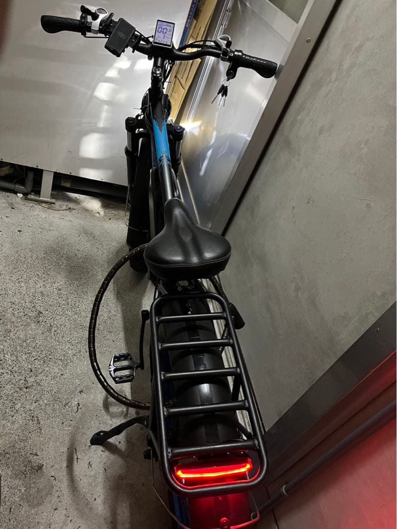 ハイスペ/両輪エンジン1000w×2/バッテリースペア1個付/Philodo