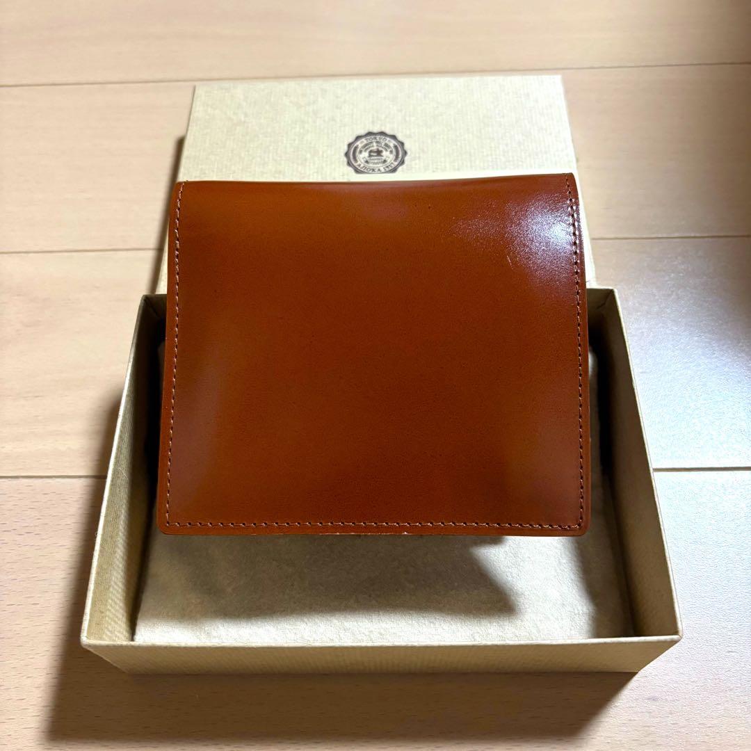 ガンゾ　ganzo THIN BRIDLE (シンブライドル) 大型二つ折り財布