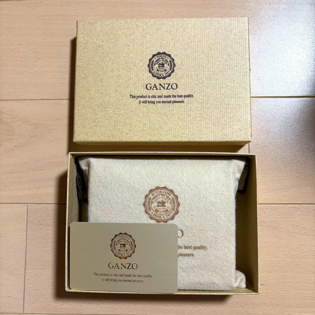 ガンゾ　ganzo THIN BRIDLE (シンブライドル) 大型二つ折り財布