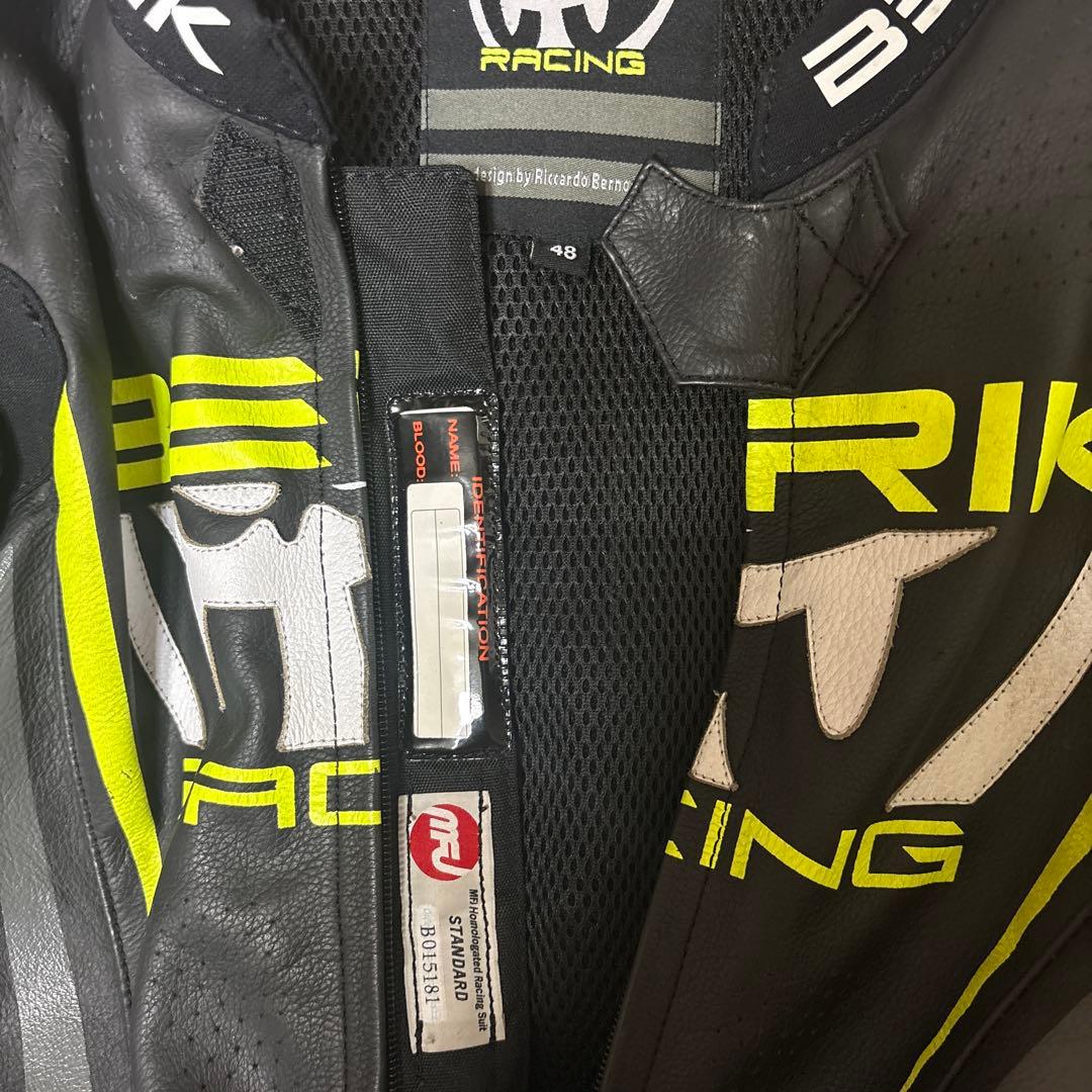ベ*ン様 BERIK R2 革ツナギ 黒/黄 膝プロテクター付きMFJ新規格