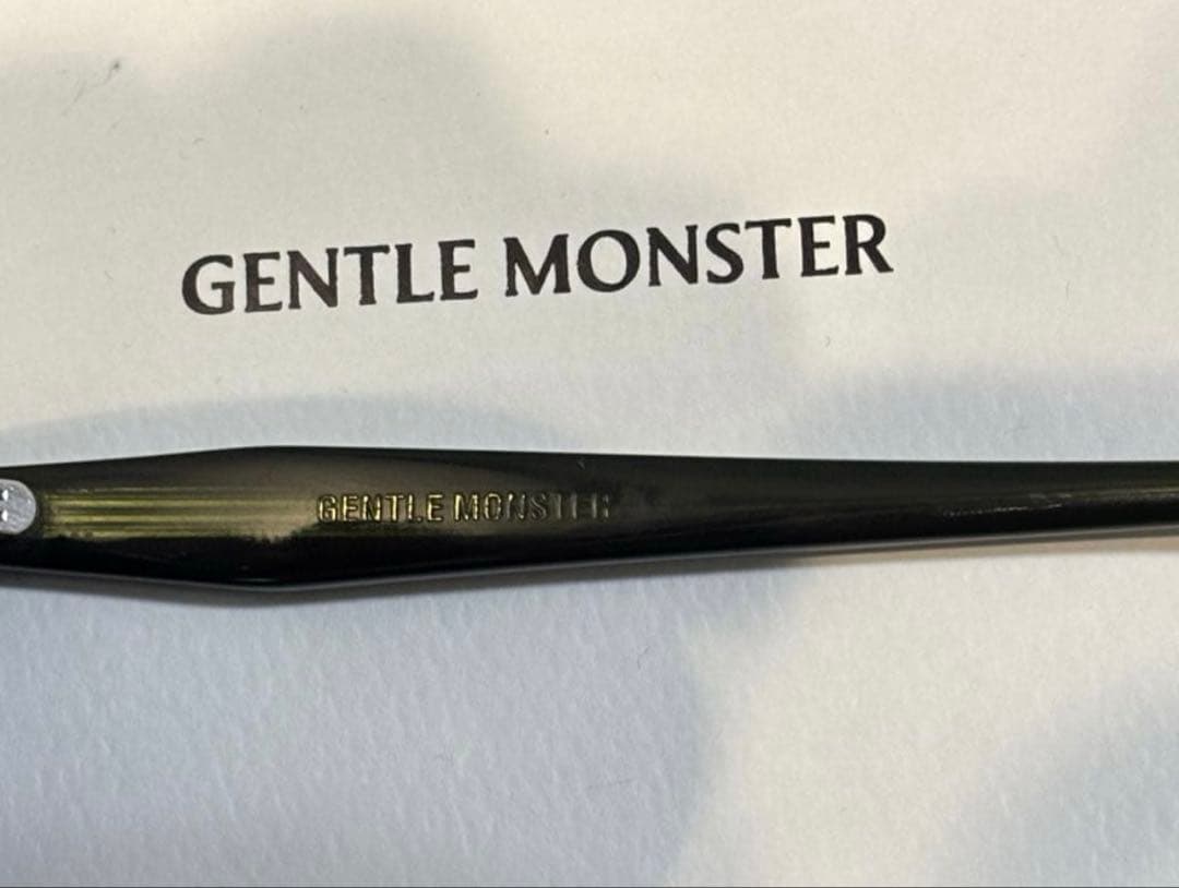 サ*ル様 ジェントルモンスターサングラス