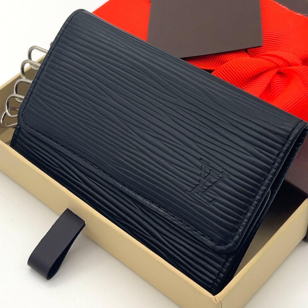 【極美品】ルイヴィトン エピ 黒 6連キーケース イニシャル無し