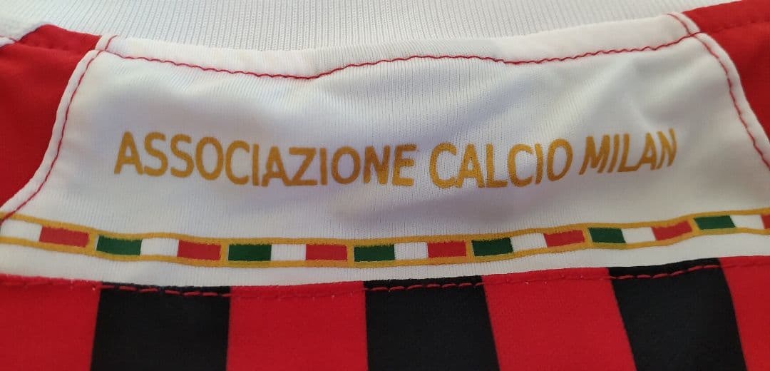 ACミラン イブラヒモビッチ選手　ユニフォーム