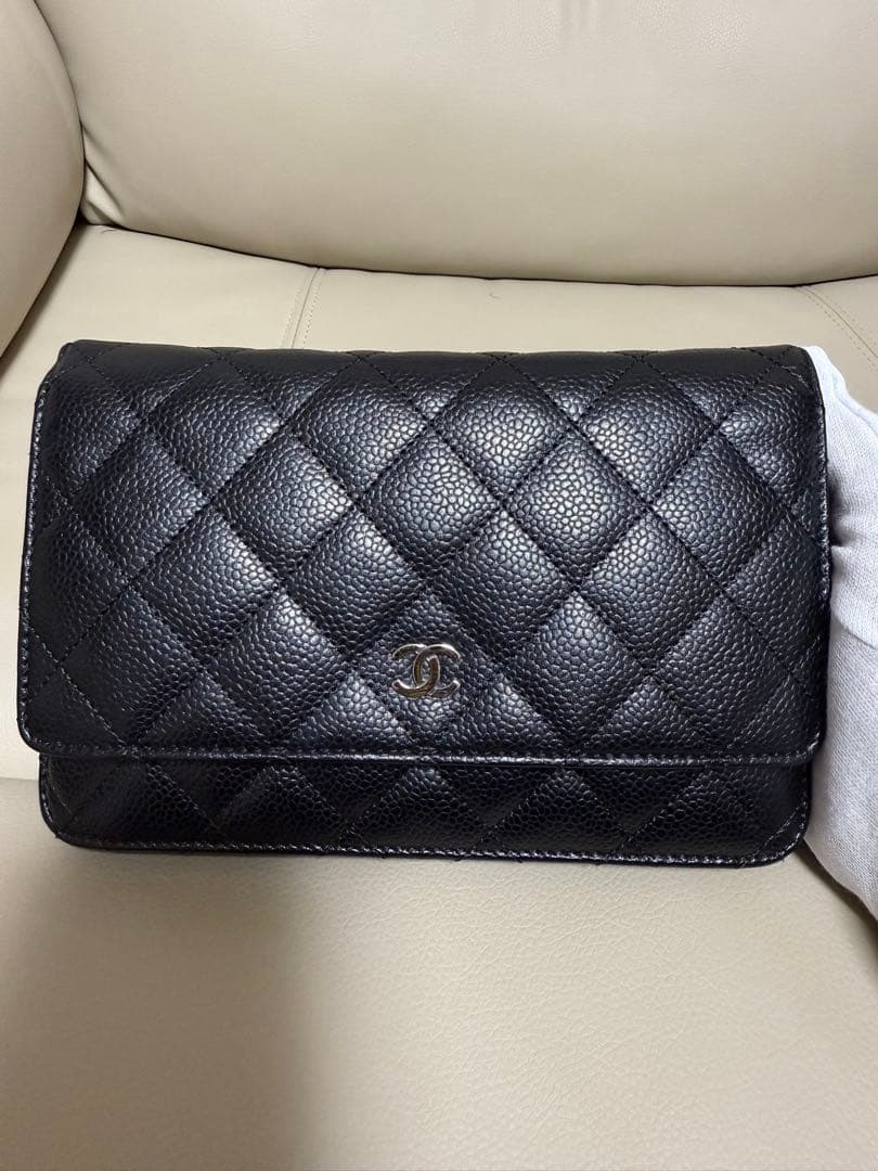 シャネル チェーンウォレット