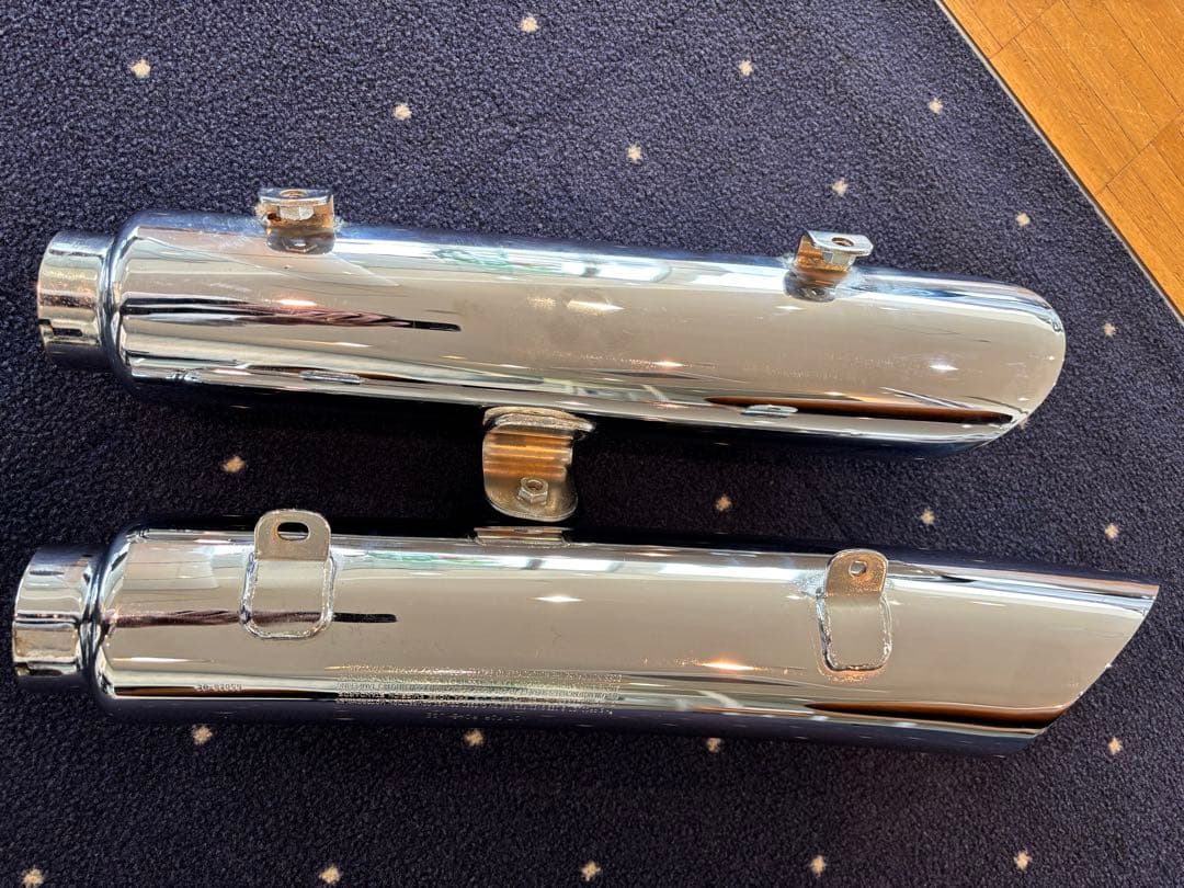 VRSCA V-ROD Screamin' Eagle スリップオンマフラー本体