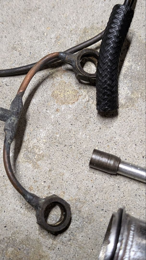 triumph t20 タイガーカブ トライアンフ シリンダーヘッド 欠けあり