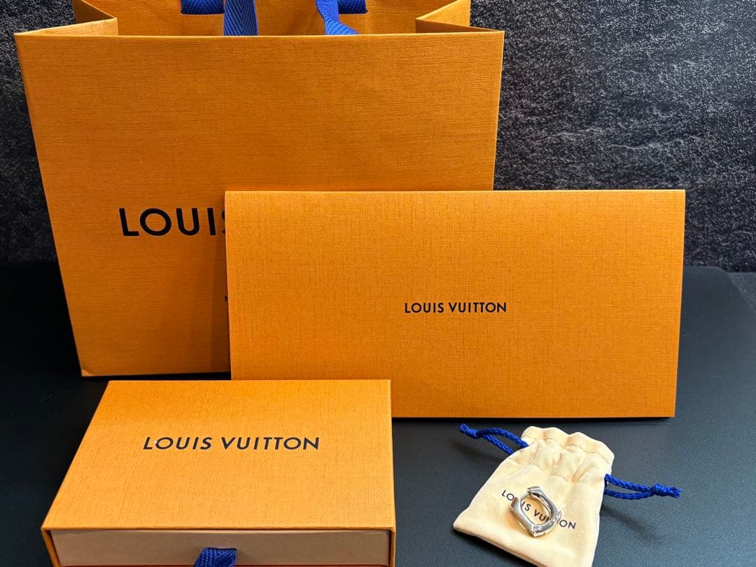 《 新品未使用 》 ルイヴィトン フープピアス モノグラム片耳