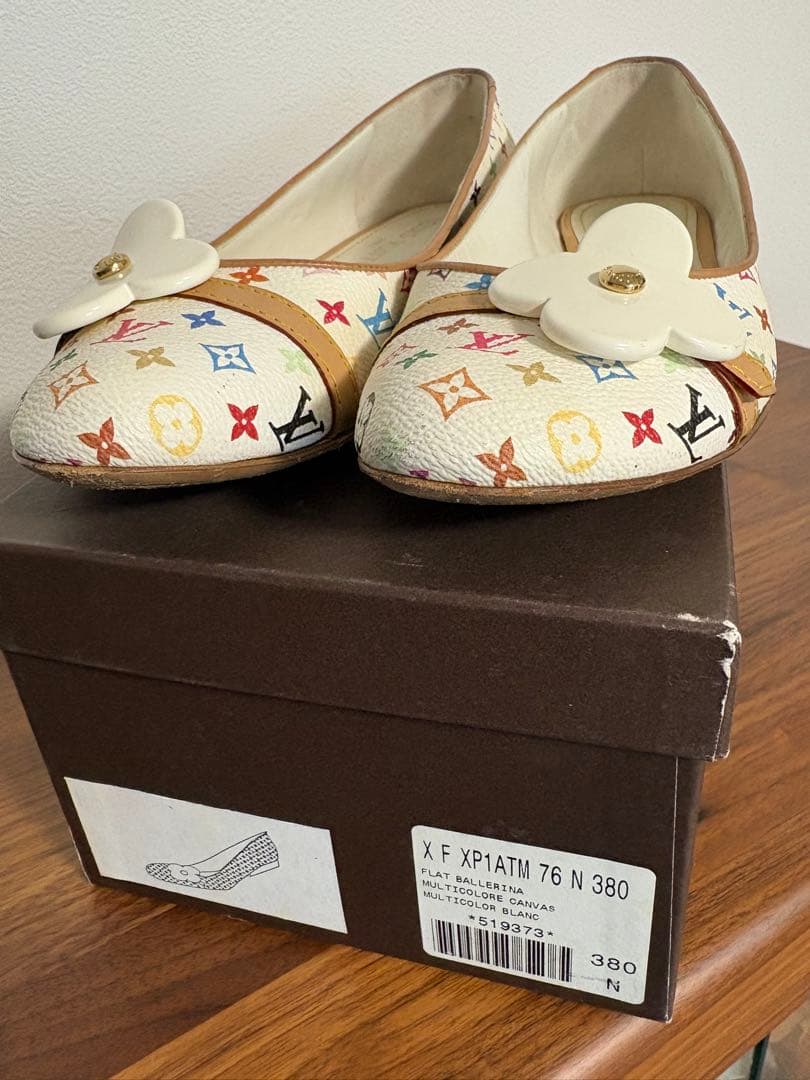 LOUIS VUITTON ★フラットシューズ ホワイト・マルチカラー
