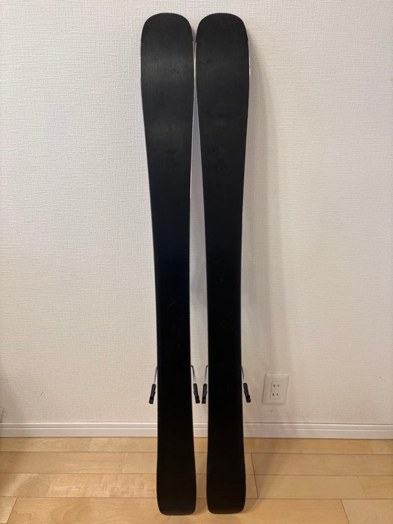 ARMADA AJR ジュニア スキー板