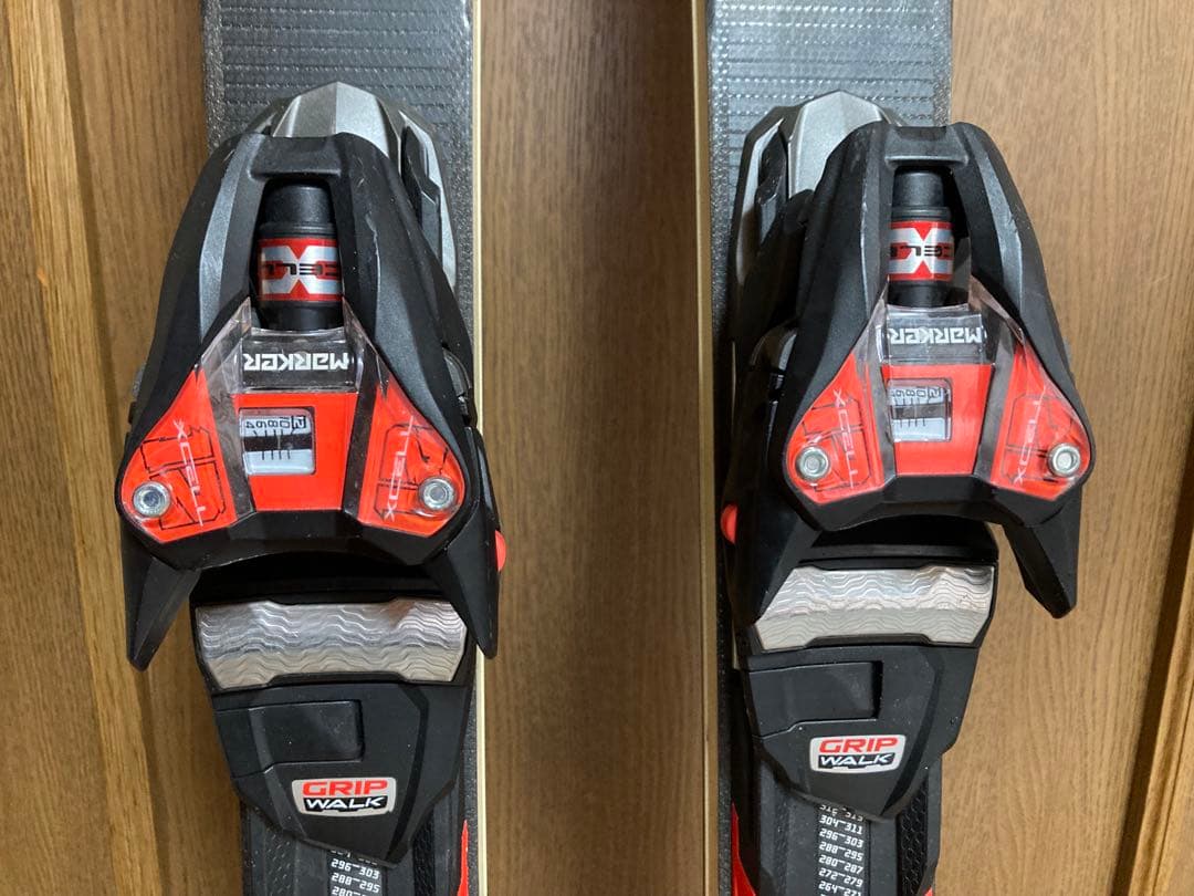 ノルディカ　ドーベルマン　スピットファイアRB