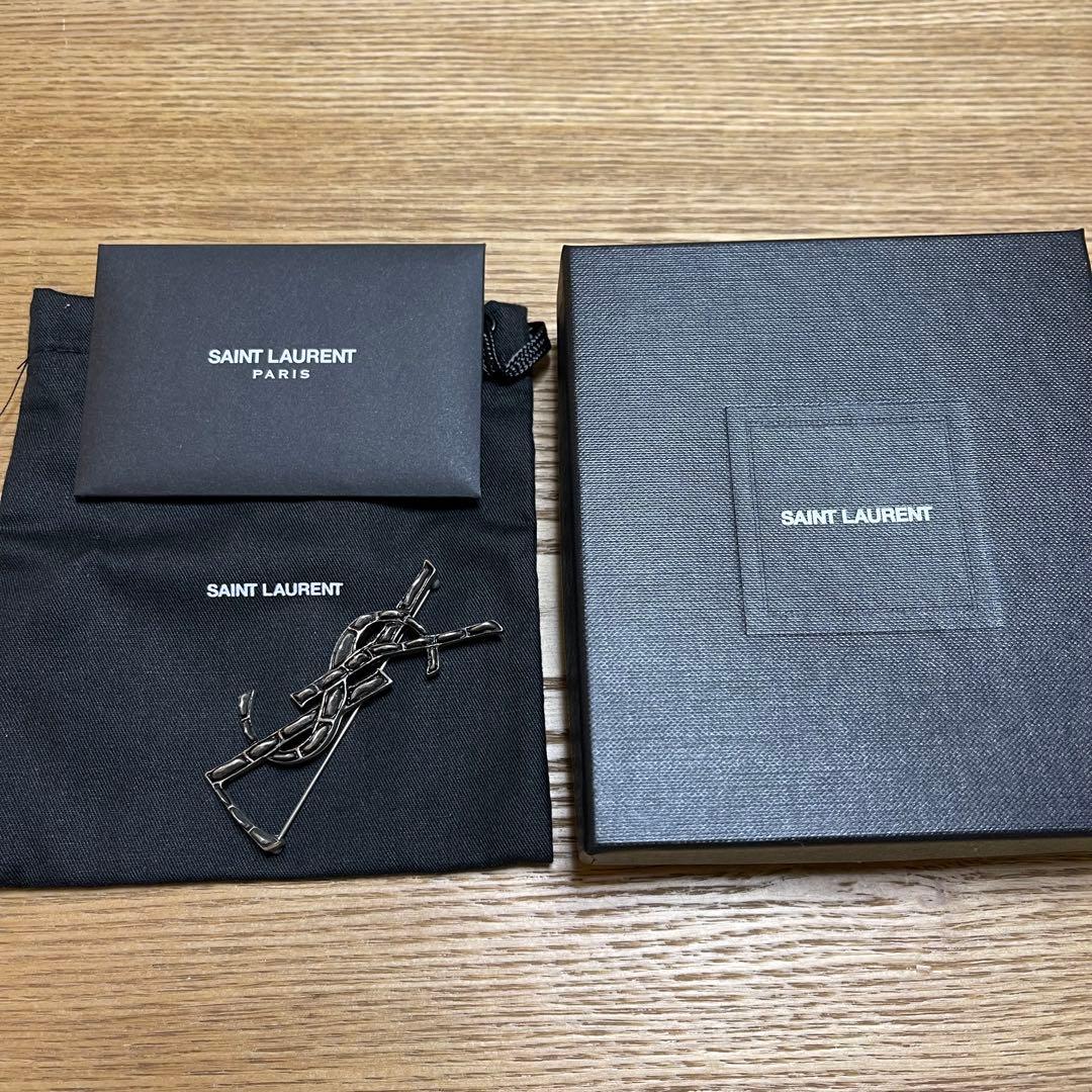 【美品】SAINT LAURENT オビウム　クロコダイル　ブローチ