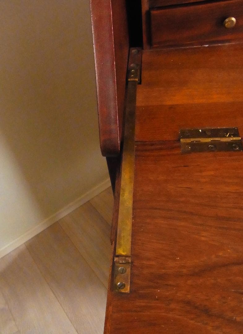 英国 アンティーク 家具 ライティングビューロー 鍵付き　真鍮金具