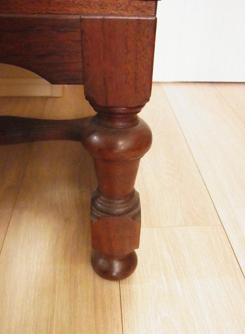 英国 アンティーク 家具 ライティングビューロー 鍵付き　真鍮金具