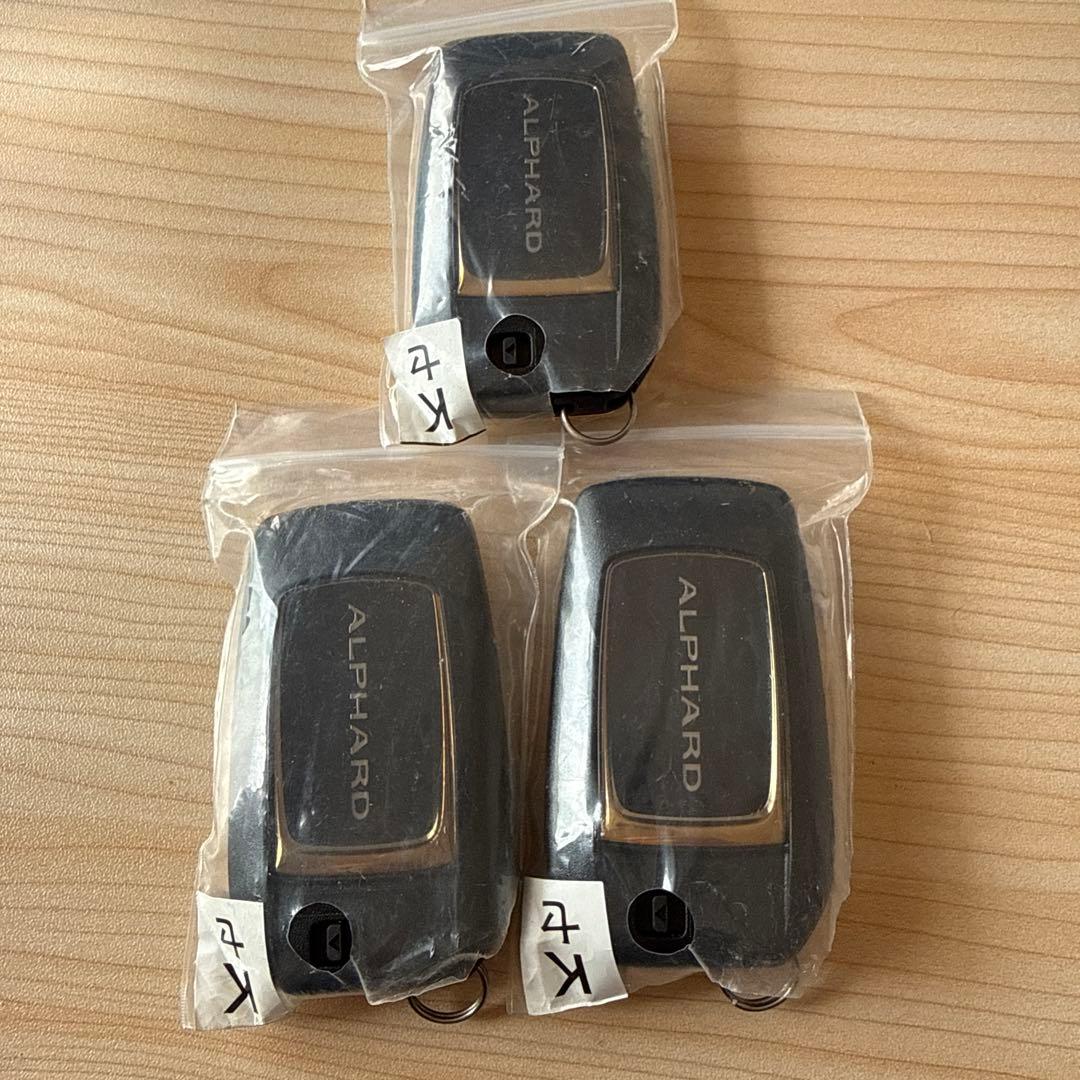 トヨタ純正 アルファード(特別仕様)スマートキー (６ボタン) 3個 送料込み