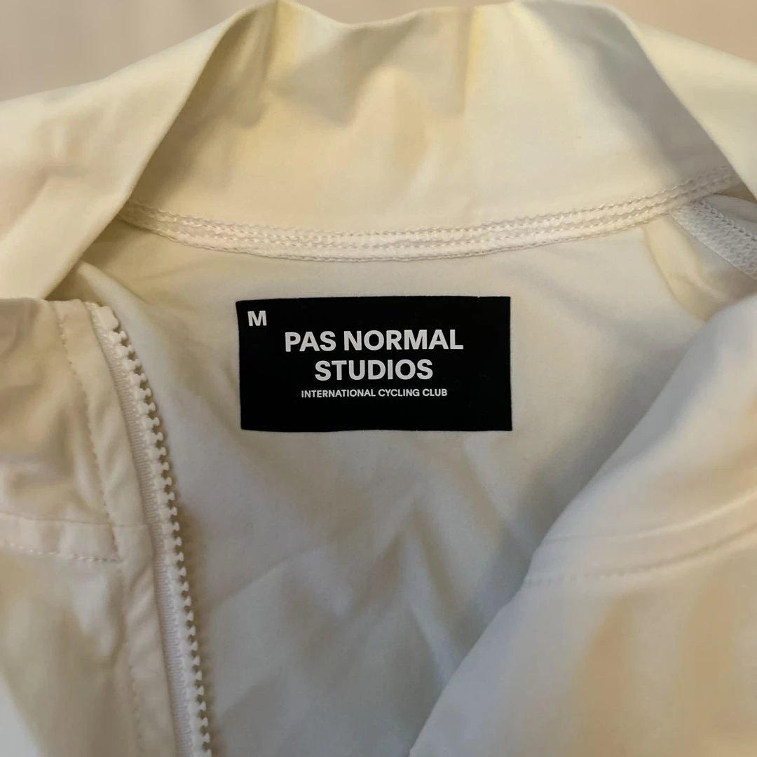 PAS NORMAL STUDIOS サイクルジャージ