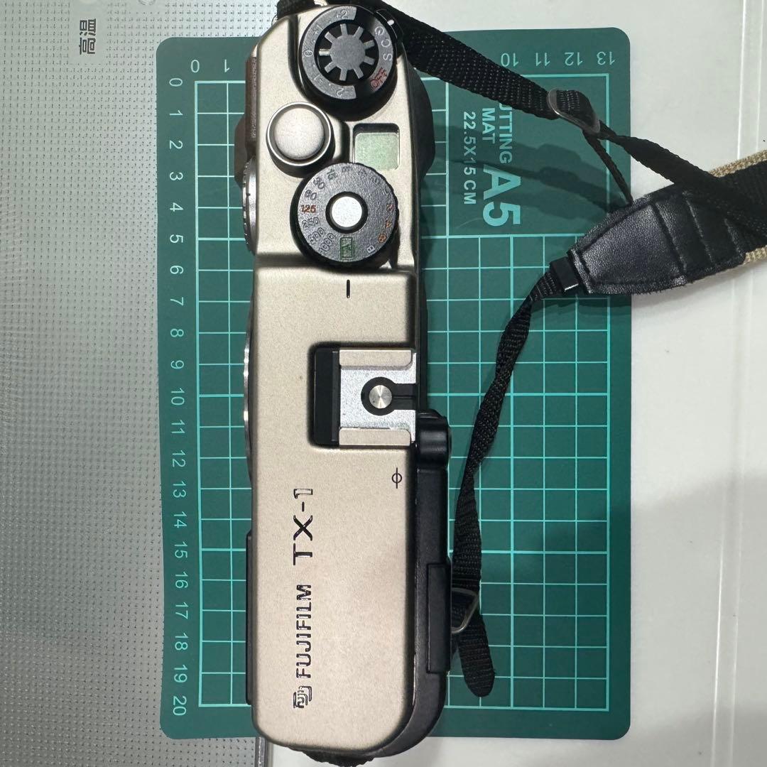 フィルムカメラ fujifilm tx-1