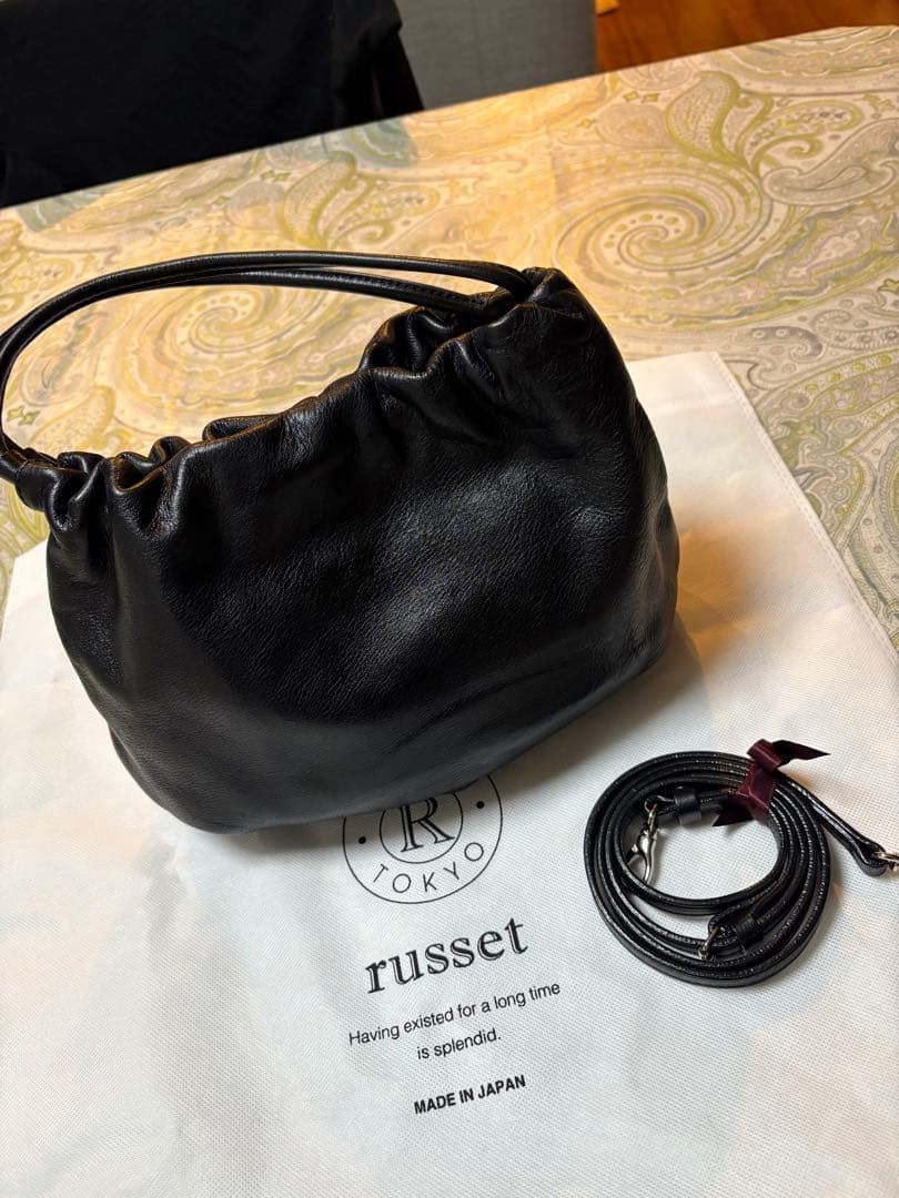 RUSSET 黒　ショルダーバック