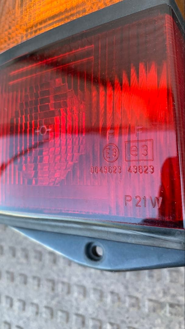 ■ フィアット パンダ FIAT PANDA 141 純正リアウインカー ■