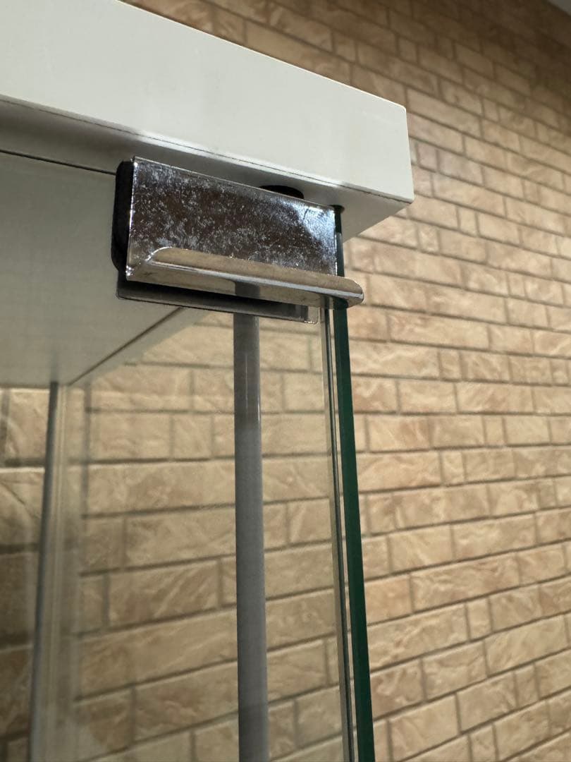 【即購入OK】IKEA DETOLF ガラス扉キャビネット 43x163 cm②