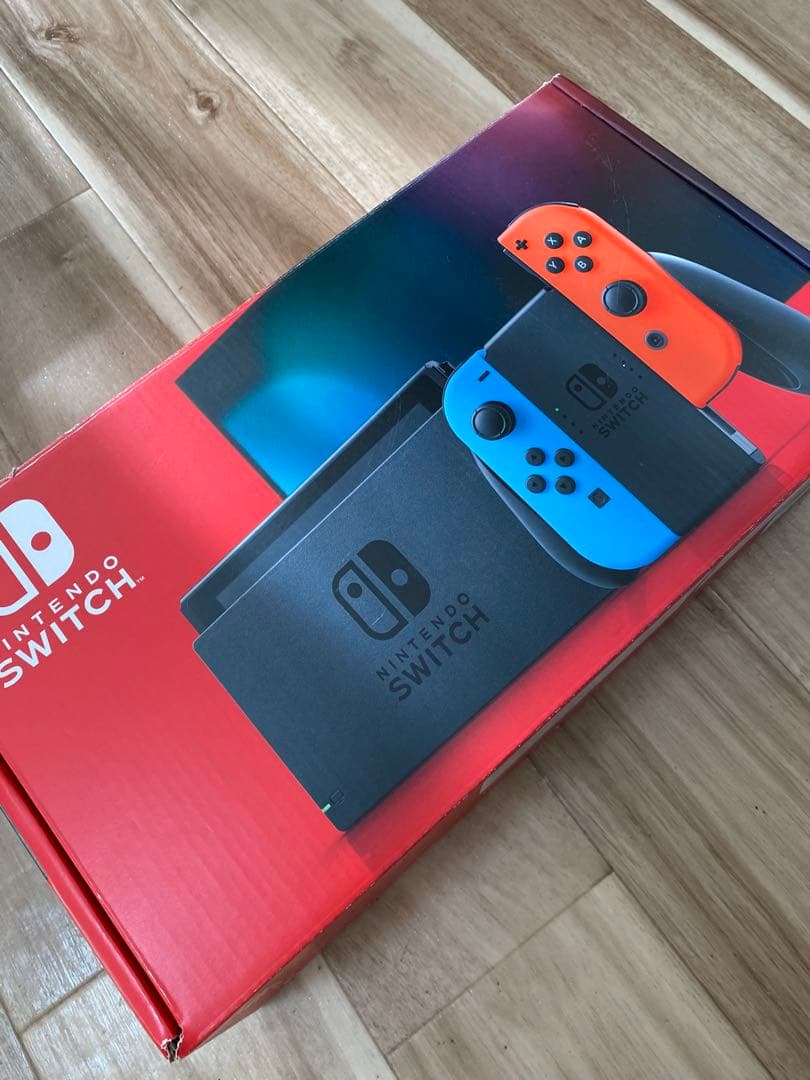 Nintendo Switch ニンテンドースイッチ本体　ネオン
